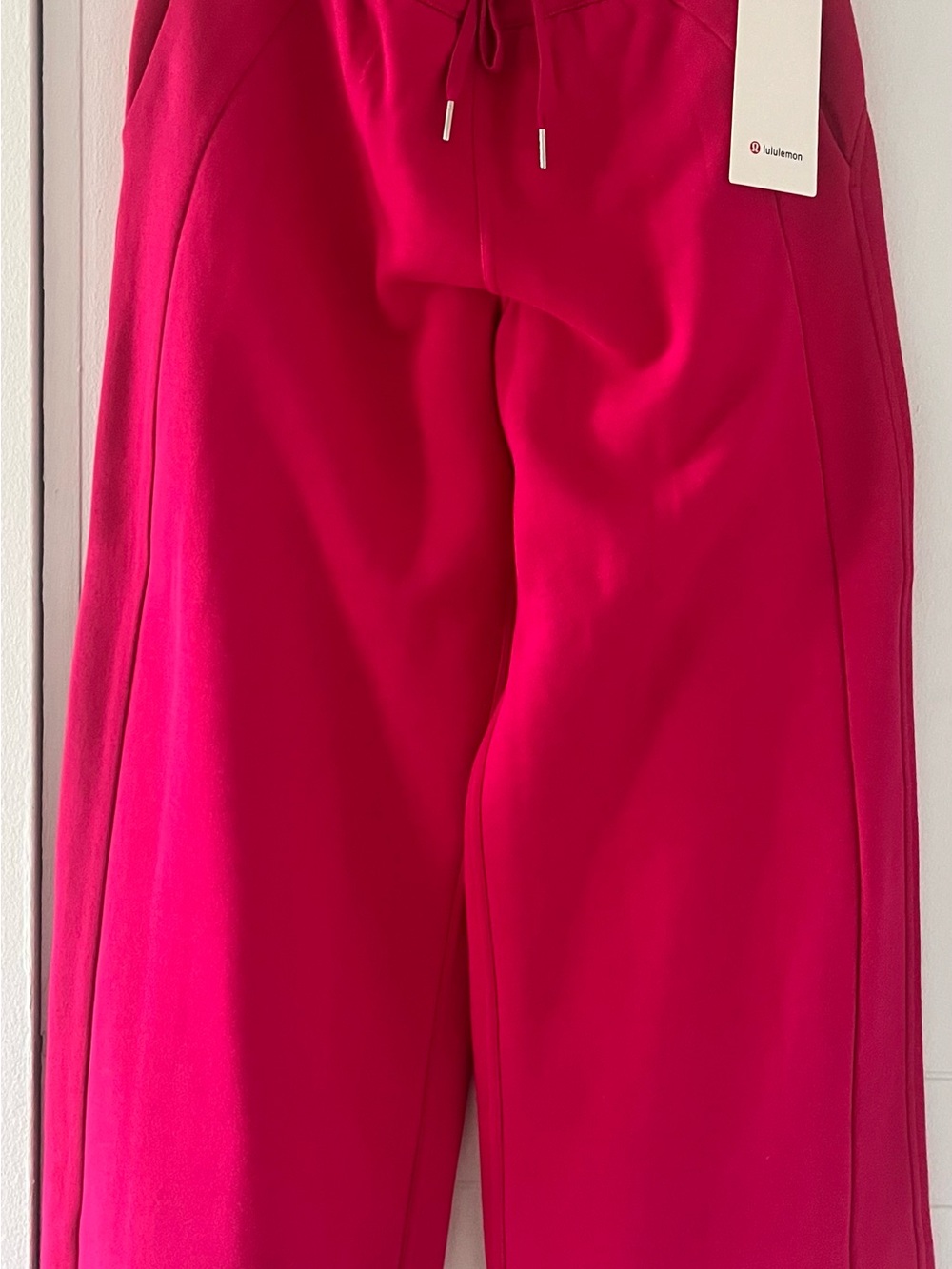 NWT Lululemon Scuba Wide-Leg Pants in Passion Fruit Size M - Picture 6 of 14